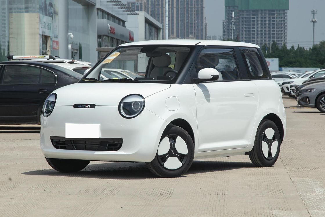 Changan Lumin 4 Seater EV Electric Car 12.92 kWh Battery Slow Charge 7.5h